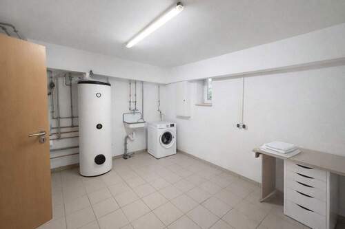 Heizungsraum- Waschraum - 
