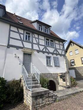 Bild3 - 7 Zimmer Mehrfamilienhaus, Wohnhaus in Grünsfeld