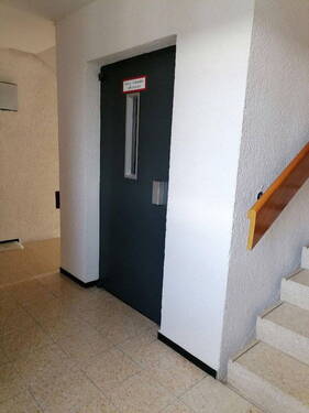 Aufzug - Etagenwohnung mit 94,20 m&sup2; in Stuttgart zum Kaufen