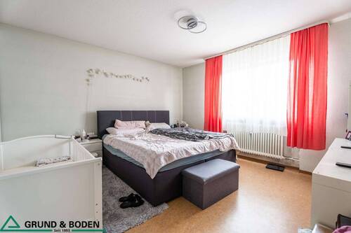 04 - Schlafzimmer - Etagenwohnung mit 80,00 m&sup2; in Göppingen zur Miete