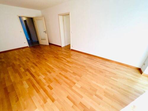 Ihr Wohnzimmer gen Diele & Schlafzimmer - 