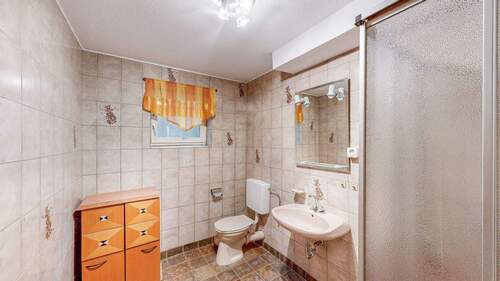 Badezimmer UG - 