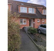 **Provisionsfrei** Reihenhaus mit Vollkeller- Elmshorn- ruhige Sackgassenlage