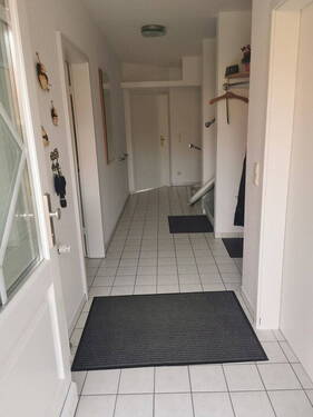 Flur - 4 Zimmer Reihenmittelhaus zum Kaufen in Elmshorn