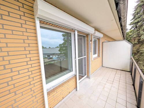 Balkon - 3 Zimmer Etagenwohnung zum Kaufen in Hamburg