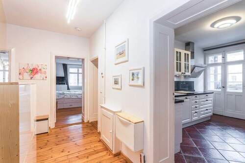 Eingangsbereich - Etagenwohnung mit 145,00 m² in Berlin zum Kaufen