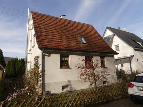 Träumchen bezahlbar - Einfamilienhaus mit 95,00 m² in Sigmaringendorf zum Kaufen