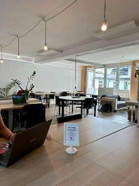 Flex Desk (Mon-Sun 24hrs) - Dein Arbeitsplatz im Herzen von Bornheim - All-in-Miete