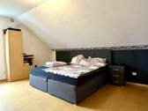 Schlafzimmer 1 DG - 