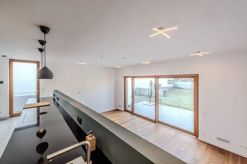 EG: Wohnzimmer - Einfamilienhaus mit 154,00 m&sup2; in Griesheim zum Kaufen