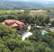 Interessantes Landhaus, viel Platz, beste Ausrichtung und Panoramablick, Pool | Immobilie Toskana - Riparbella