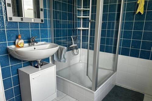 Duschbad mit WC - 