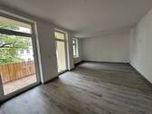 Wohnzimmer - 3 Zimmer Etagenwohnung zur Miete in Gera