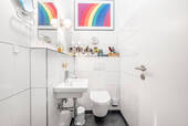 WC - 