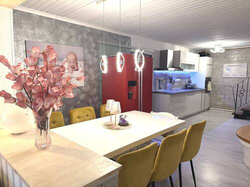 offener Ess-/Küchenbereich - 4 Zimmer Mehrfamilienhaus, Wohnhaus zum Kaufen in Zülpich