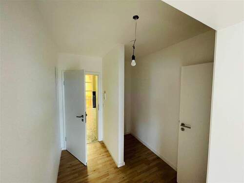 Eingang - 1 Zimmer Etagenwohnung in Hamm (Sieg)