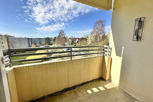 Balkon - Etagenwohnung mit 81,00 m&sup2; in Lübeck zum Kaufen