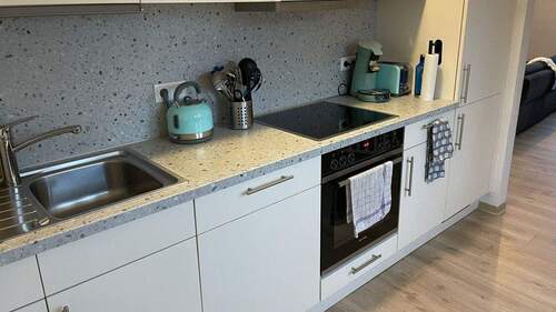 Küche - Etagenwohnung mit 82,00 m&sup2; in Leer (Ostfriesland) / Heisfelde zur Miete