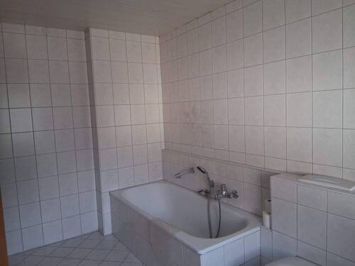 Wannenbad im OG - 