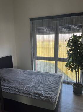 Schlafzimmer.JPG - 2 Zimmer Etagenwohnung zur Miete in Hilzingen