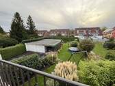 Garten mit Garagen - Etagenwohnung mit 93,00 m&sup2; in Aachen zum Kaufen