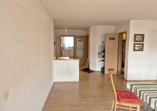 Wohnzimmer - 3 Zimmer Etagenwohnung in Hildburghausen