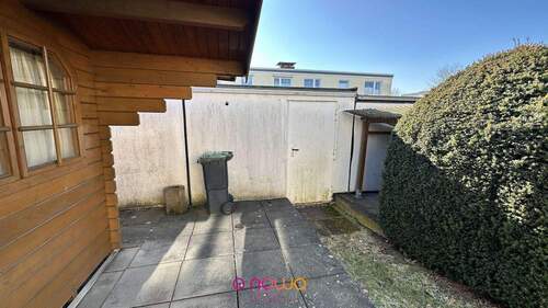 Zugang Garage vom Garten - 