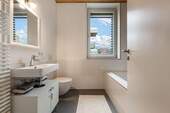Badezimmer im Obergeschoss - 