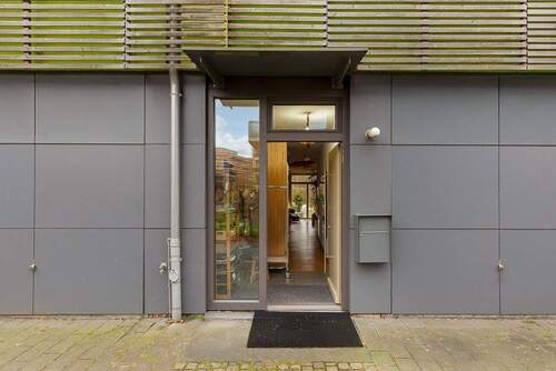 Haustür - 4 Zimmer Reihenmittelhaus in Hamburg