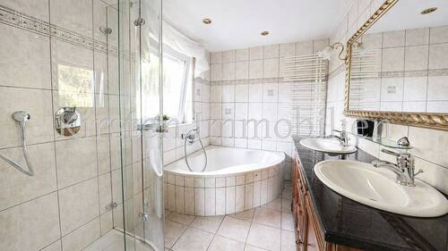 Badezimmer - 