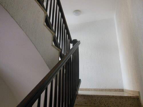 Treppenhaus - Etagenwohnung mit 151,00 m&sup2; in Halle (Saale) zur Miete