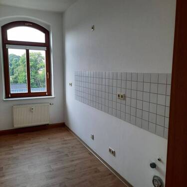 1000063359.jpg - 6 Zimmer Etagenwohnung in Reinsdorf