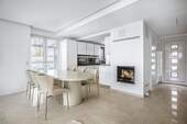 Essbereich mit Kamin - 