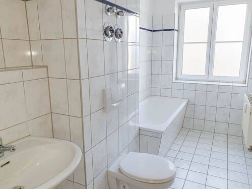 Bsp. Bad - Gießerstr. 43 - 
