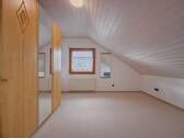 12 Zimmer 2 - 