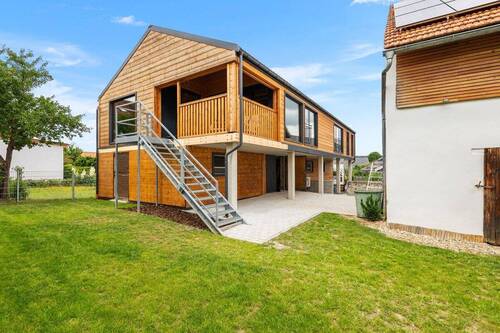 Loft - 1 Zimmer Einfamilienhaus in Hausen