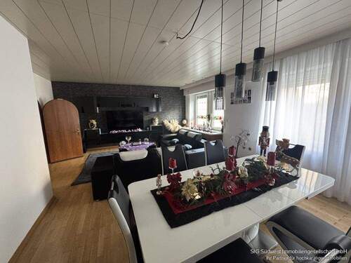 Wohnung 1 Altbau - Mehrfamilienhaus, Wohnhaus mit 359,90 m&sup2; in Pforzheim - Eutingen zum Kaufen