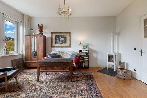 Wohnzimmer mit neuem Kamin - 