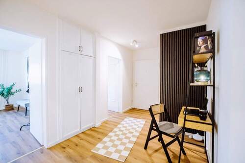 Nische und Abstellmöglichkeit - 