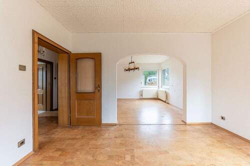 Wohnzimmer - 4 Zimmer Einfamilienhaus in Dortmund