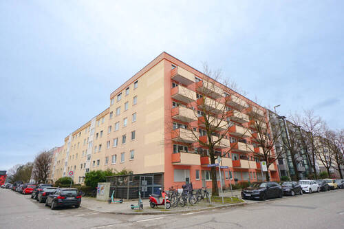 Gepflegtes Erscheinungsbild mit schöner Außenwirkung - 