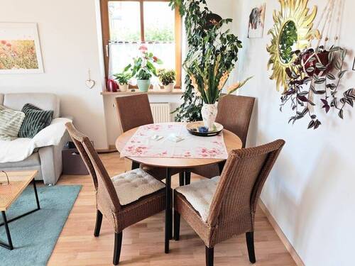 Essplatz im Wohnzimmer - 