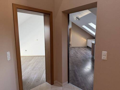 Zu den Wohnungen - Etagenwohnung mit 112,20 m² in Nittendorf zum Kaufen