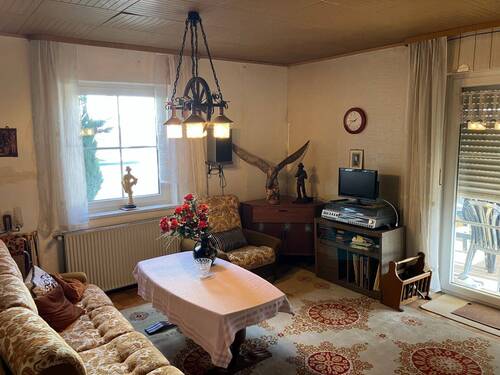 Wohnzimmer - Einfamilienhaus mit 104,00 m&sup2; in Ingolstadt zum Kaufen