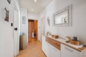 Wiesbaden Rambach Mehrfamilienhaus (11) - 