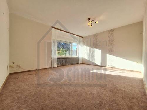 Wohnzimmer - 5 Zimmer Einfamilienhaus in Weener