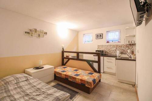 Apartment 2 - Gewerbeobjekt (Büro, Produktion, Verkauf) zum Kaufen in Erkner