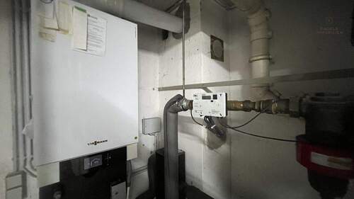 Brennwertheizung (Baujahr 2012) - 