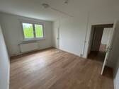 Wohnzimmer - Etagenwohnung mit 41,90 m&sup2; in Aschersleben zur Miete