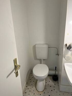 WC - 